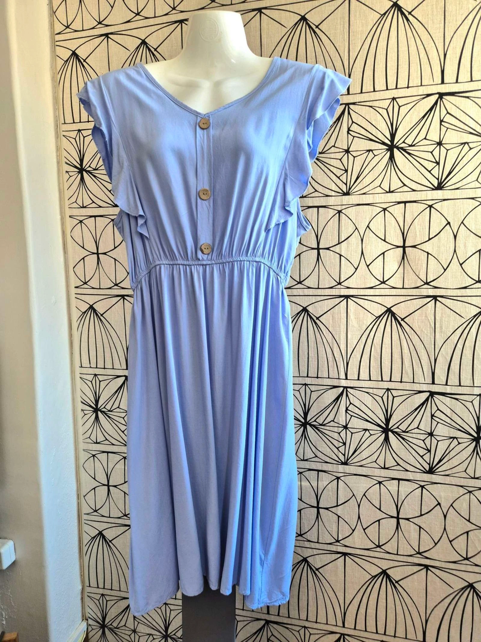 Vestido azul claro com botões – Tamanho M